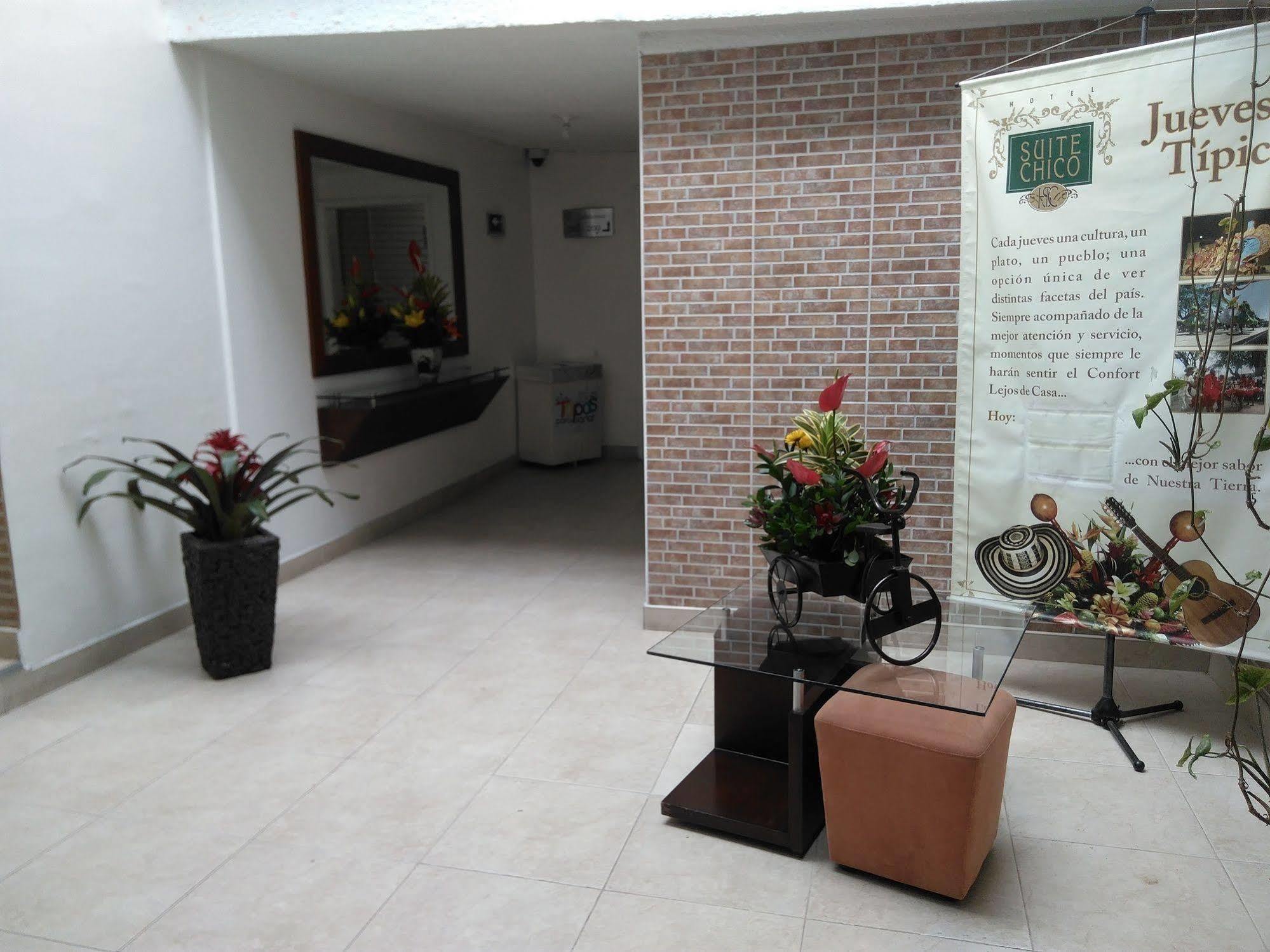 Hotel Marbella Chico Bogotá Exterior foto